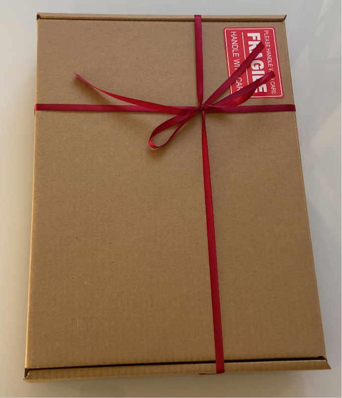 Blind Date with a Book Hamper | Lover Collection